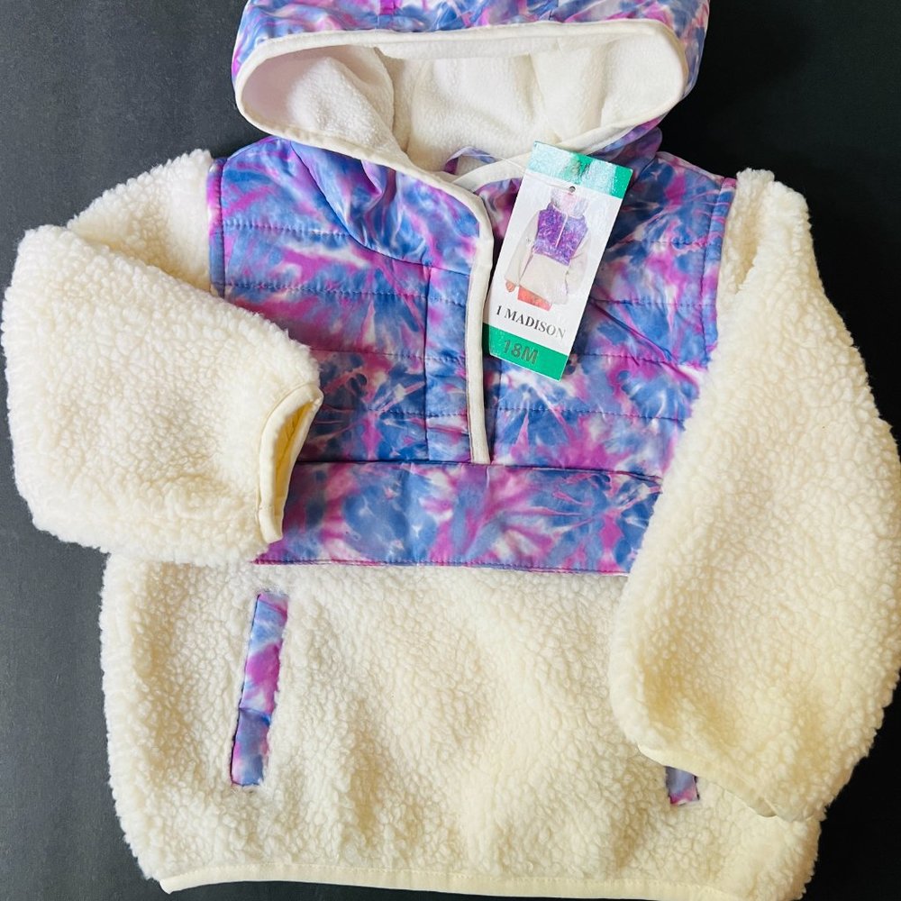 1 MADISON Pullover Fleece Hoodie NWT Size 18 Mo